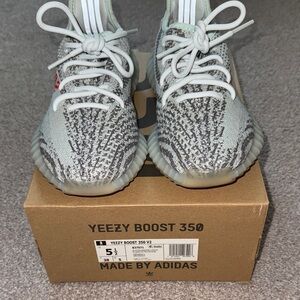 Adidas Yeezy Boost 350 V2 Kids Sneakers - Gray and White